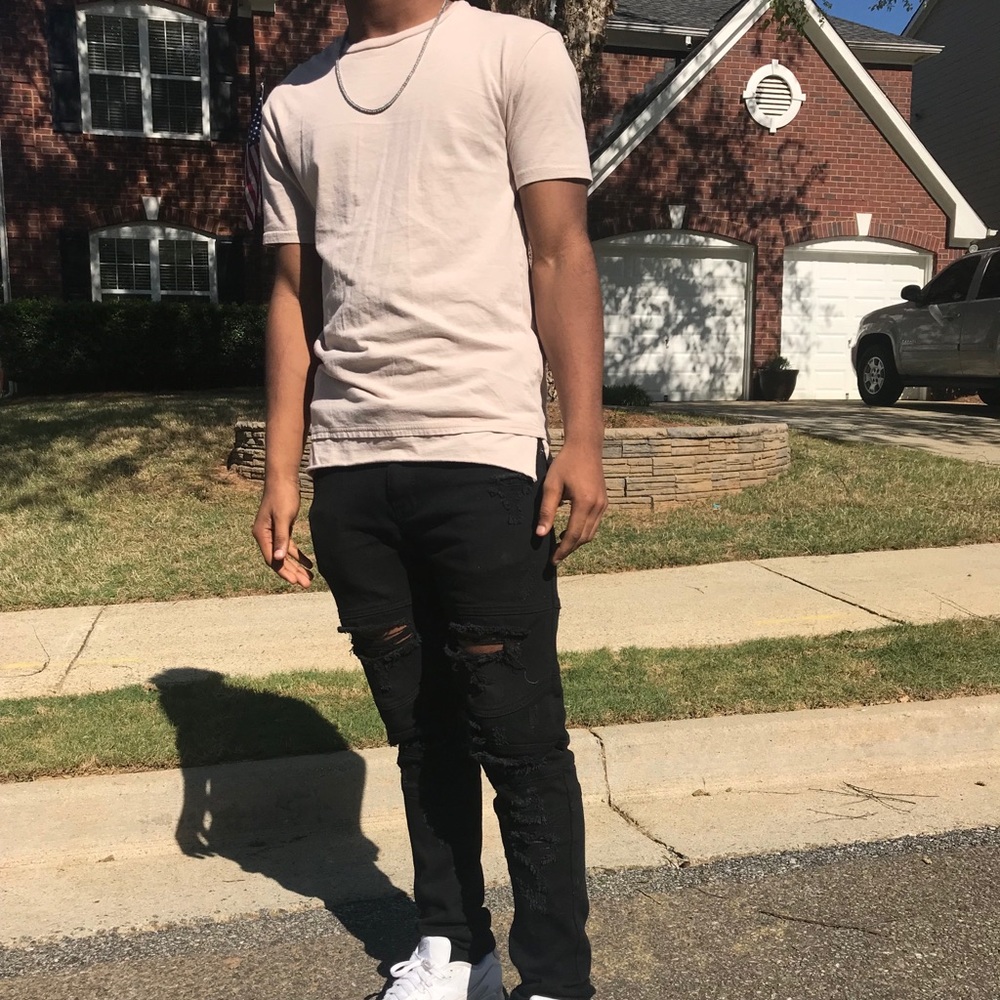 Pacsun Long Cream colored T-shirt